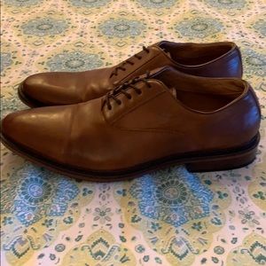 Men’s Brown Dress Shoes